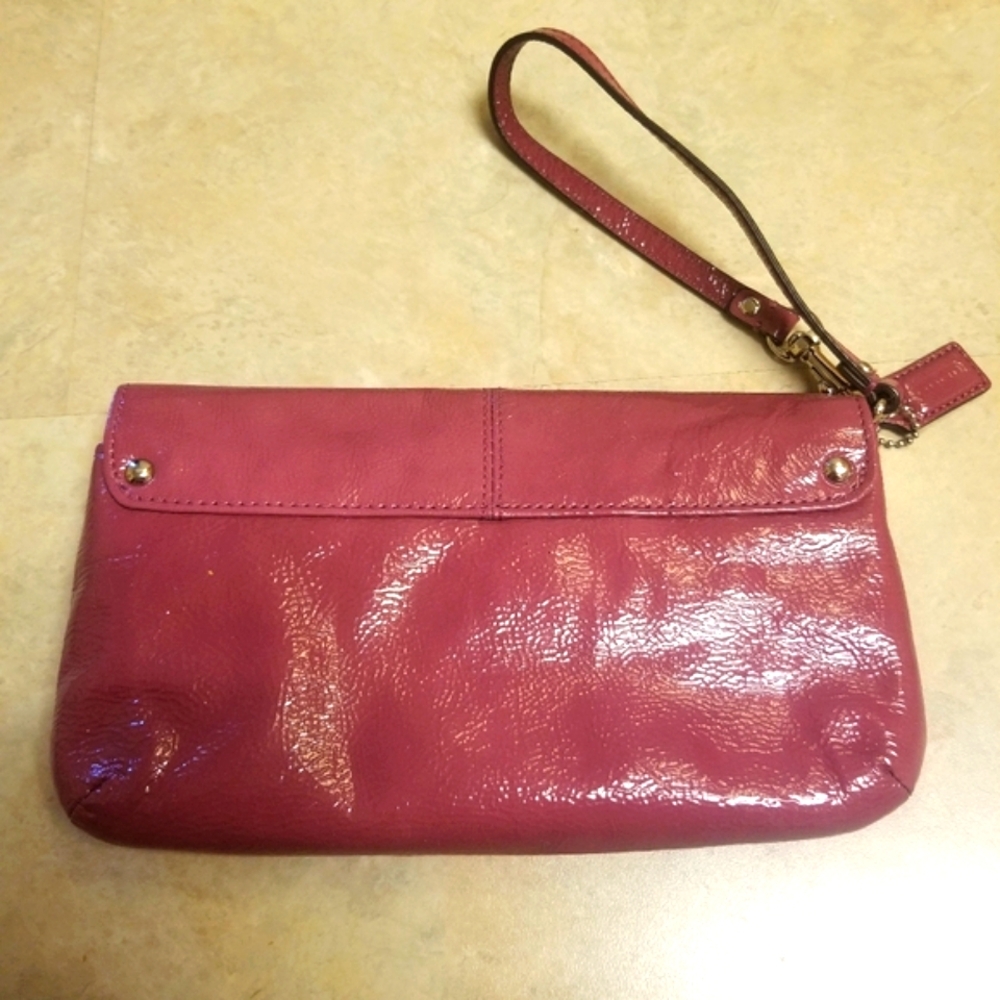 Coach wallet - Picture 2 of 6